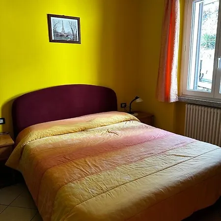 Laguna * Pianello Del Lario