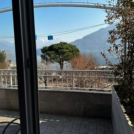 Laguna Beach Lägenhet Pianello Del Lario